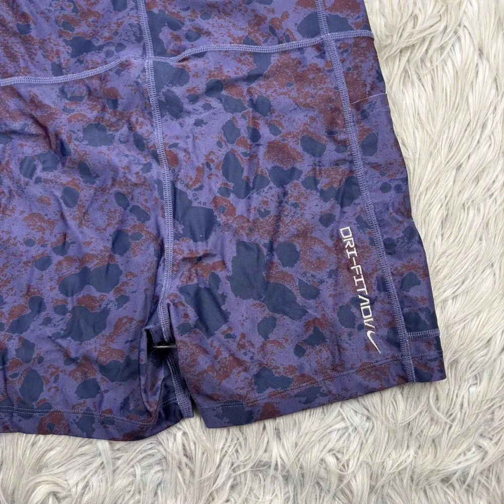Nike ACG Dri-FIT ADV Women's S Purple Printed Crater Lookout Shorts Biker Gym
